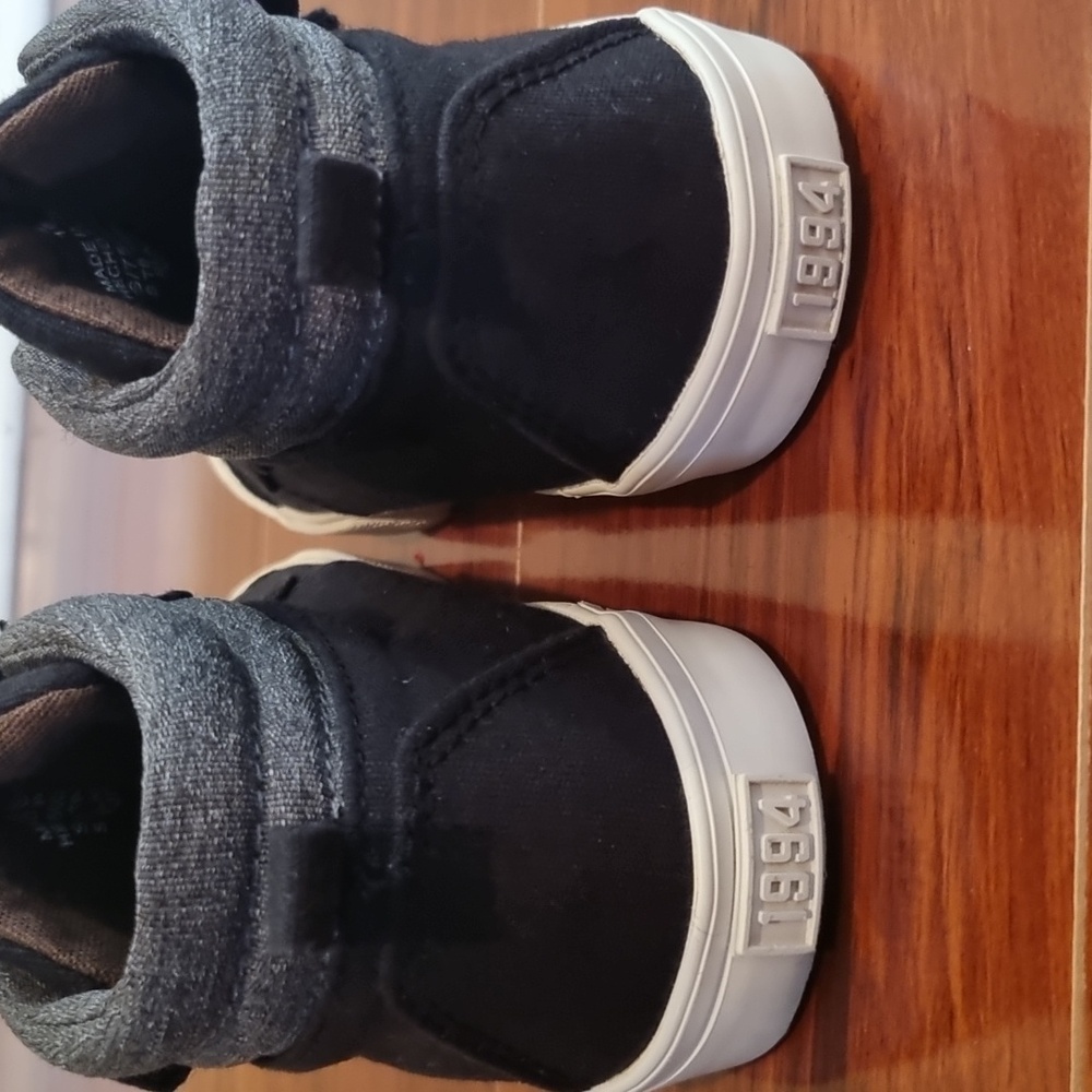 Old Navy Toddler High Top Shoes Black Size 9 - Picture 5 of 7